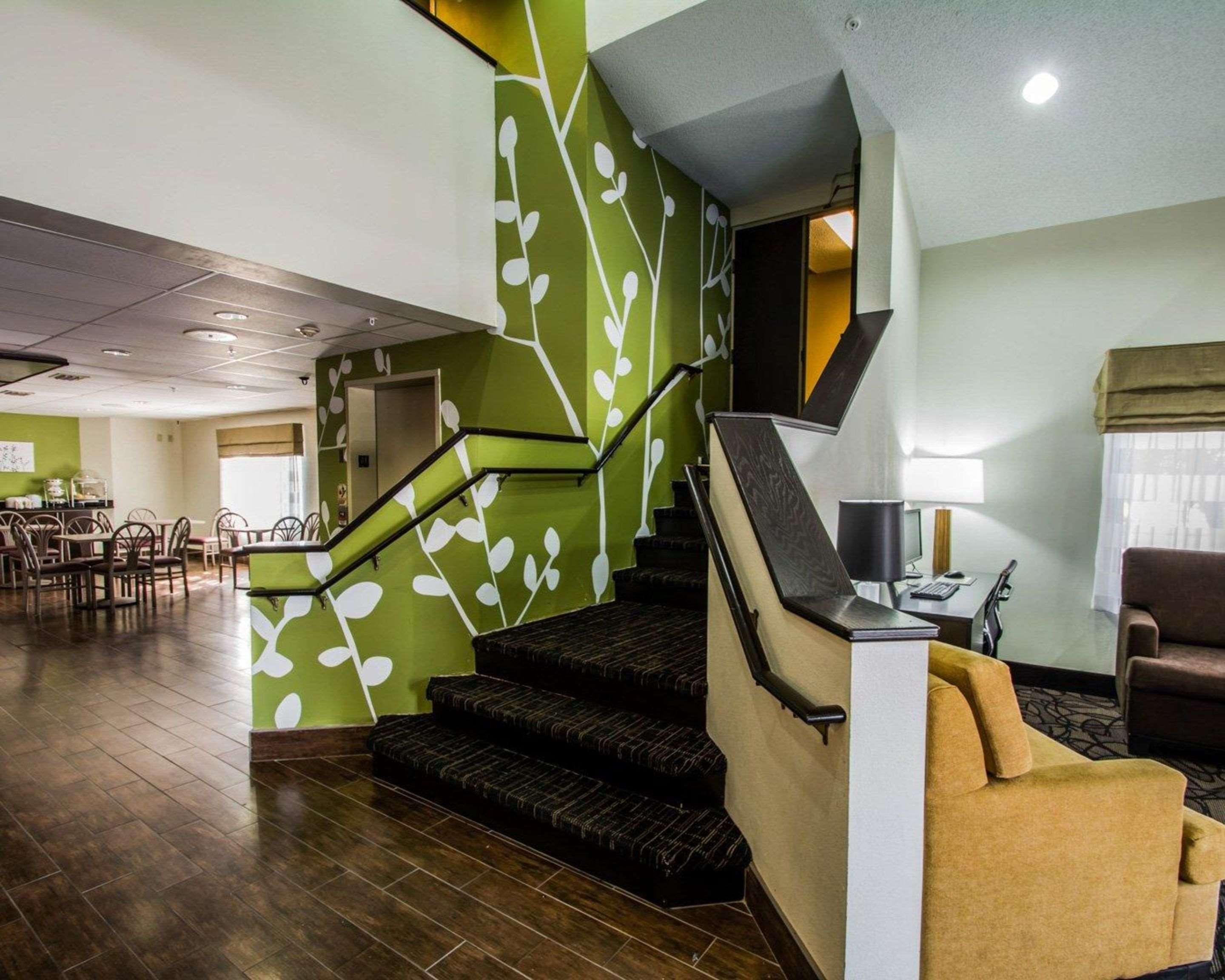 Inn Sleep Chain Of Lakes Leesburg